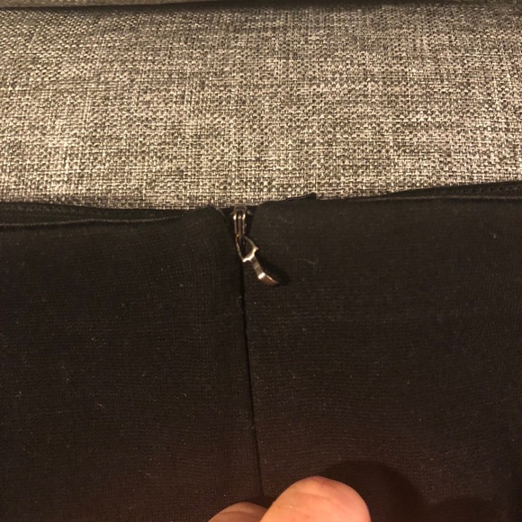 Ann Taylor black mini skirt - Picture 5 of 5